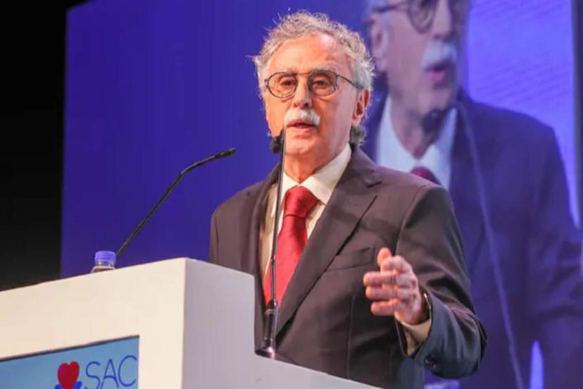 Lugones: 'O seguimos en el camino de la responsabilidad o volvemos a la decadencia'